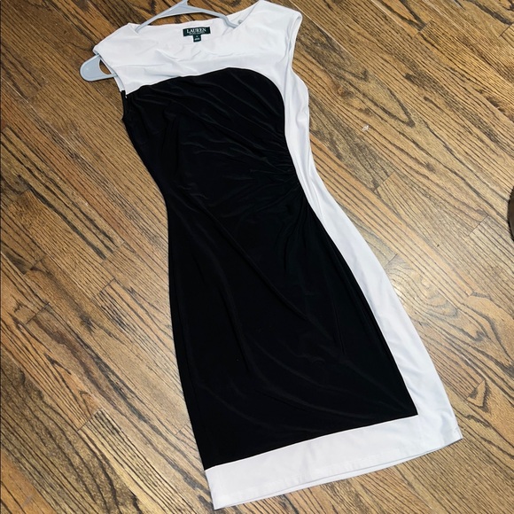 Lauren Ralph Lauren Dresses & Skirts - Ralph Lauren Midi Length B&W Colorblocked Dress